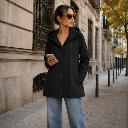 Chaqueta capucha negra