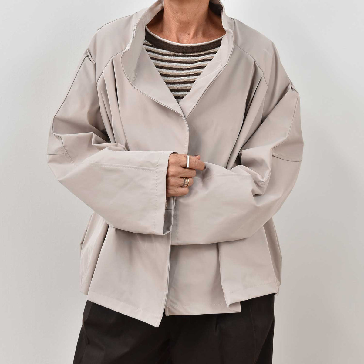 Chaqueta outdoor beige