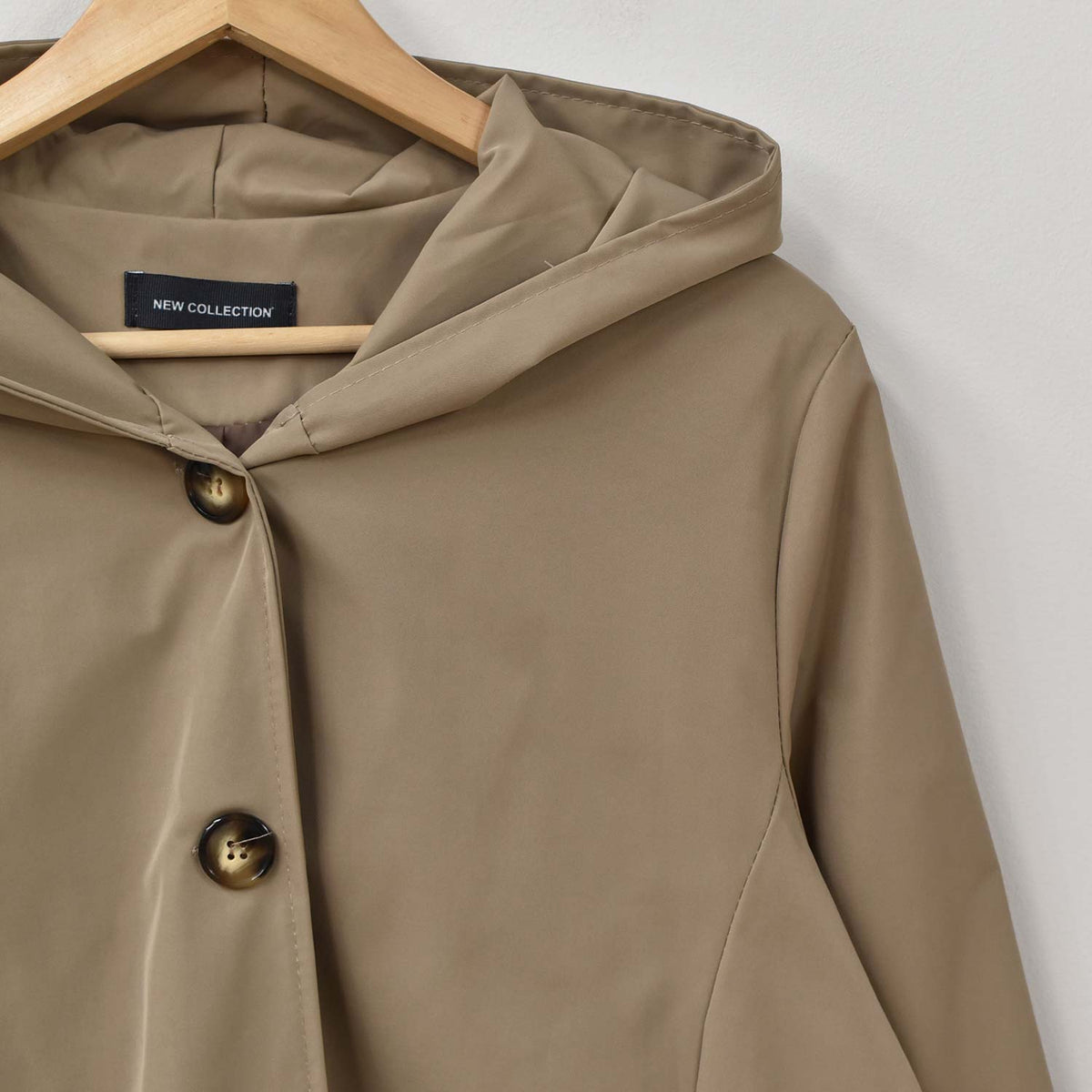 Chaqueta capucha beige