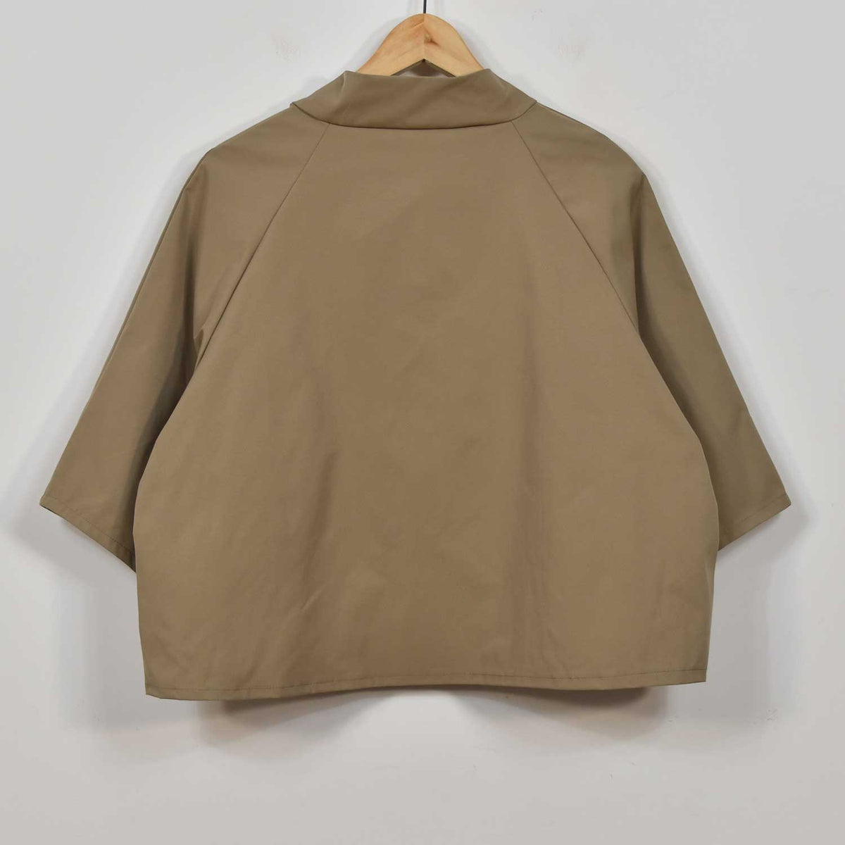 Trench manga francesa camel