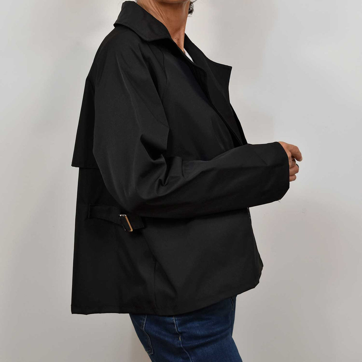 Trench corta negra