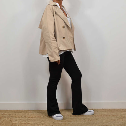 Trench corta beige
