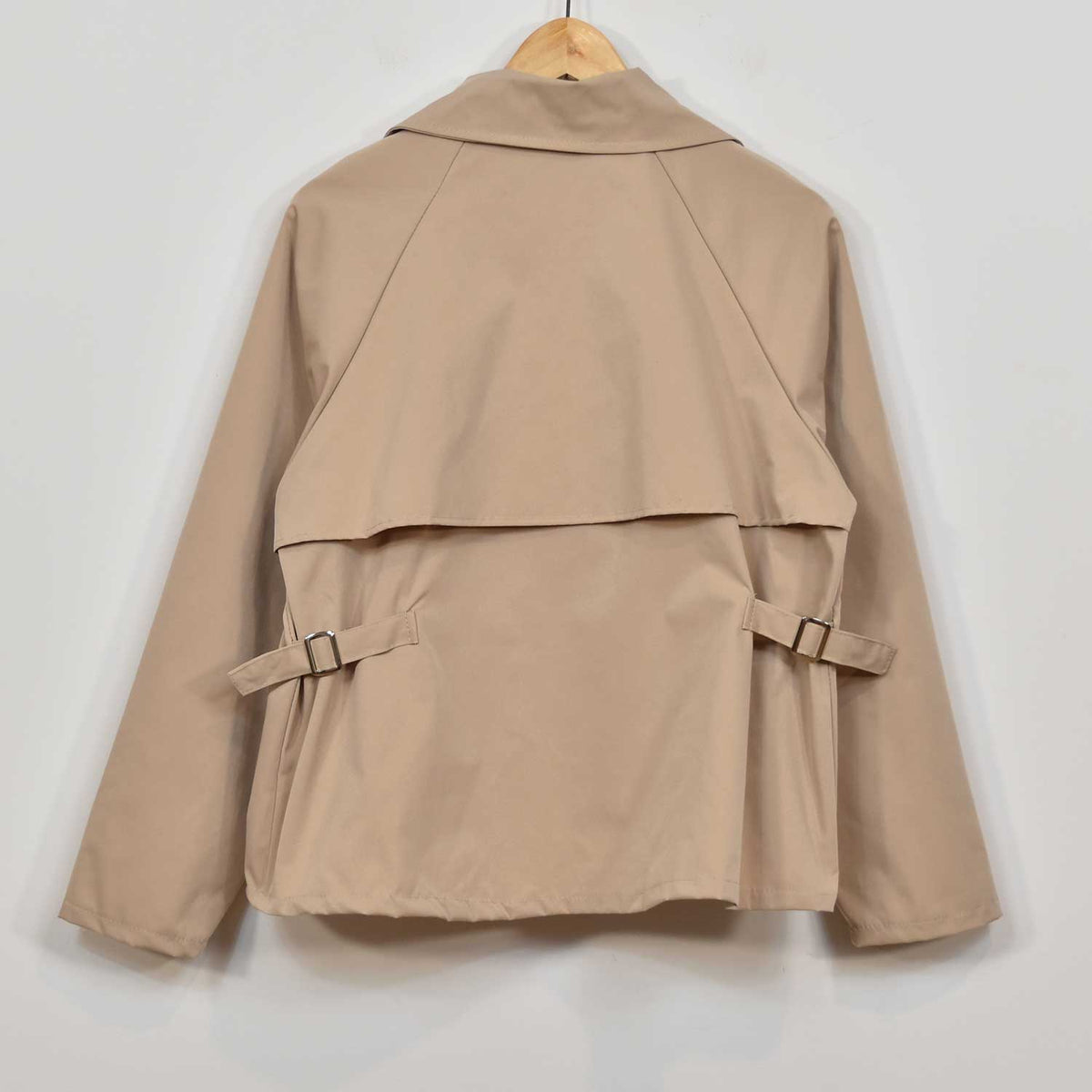 Trench corta beige