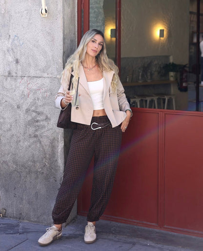 Trench corta beige